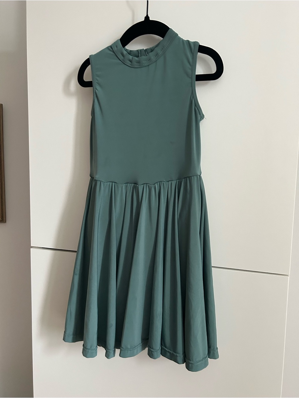 Balera Sleeveless Green Dance Dress IC (7/8) - Picture 1 of 7